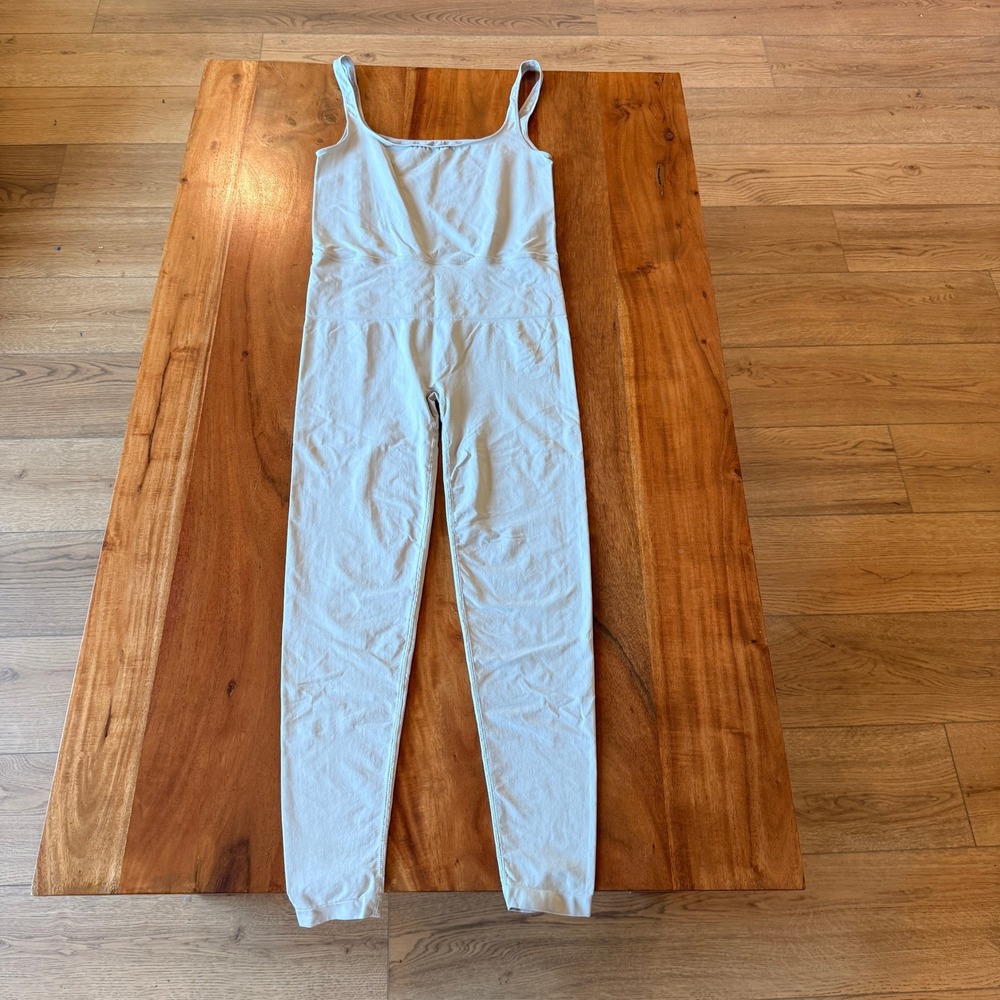Skims‎ Women's Beige One-piece Jumpsuit Size 1X